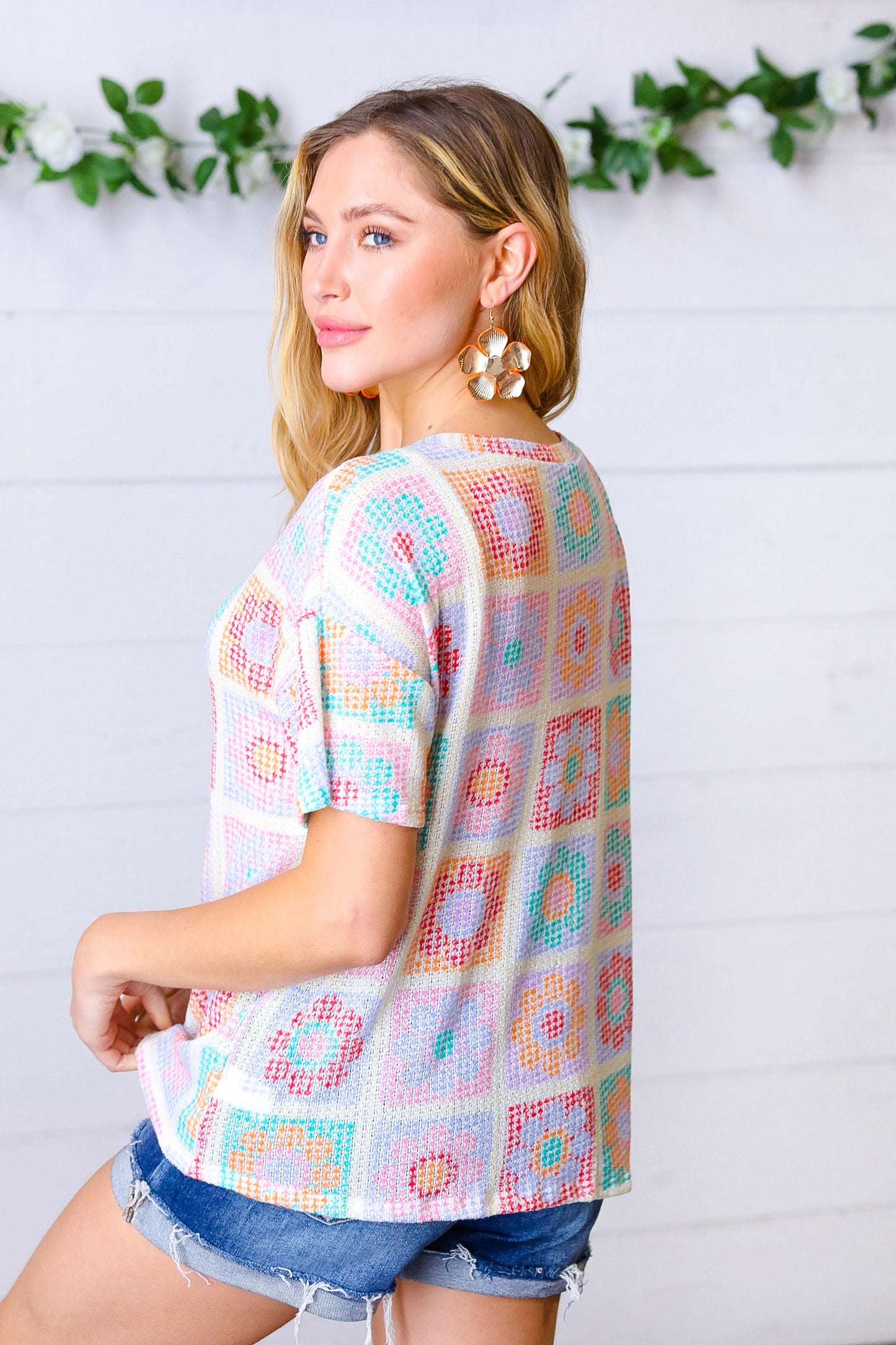 Cream Multicolor Flower Thermal Puff Sleeve Top