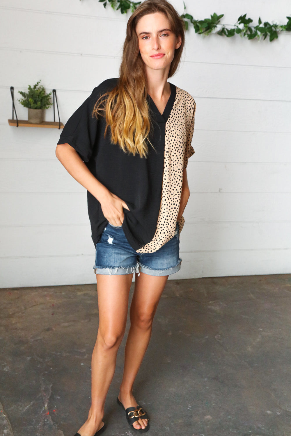 Black & Leopard Print Color Block V Neck Crepe Top