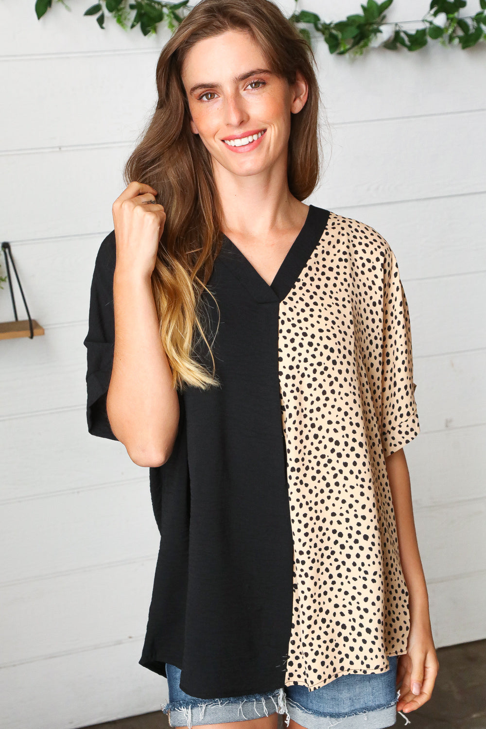 Black & Leopard Print Color Block V Neck Crepe Top