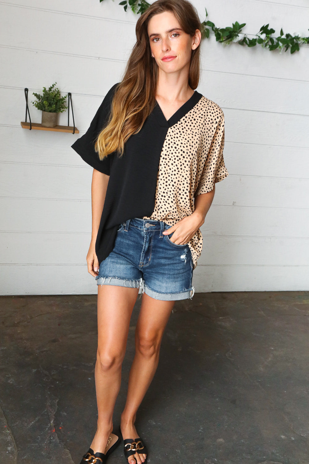 Black & Leopard Print Color Block V Neck Crepe Top