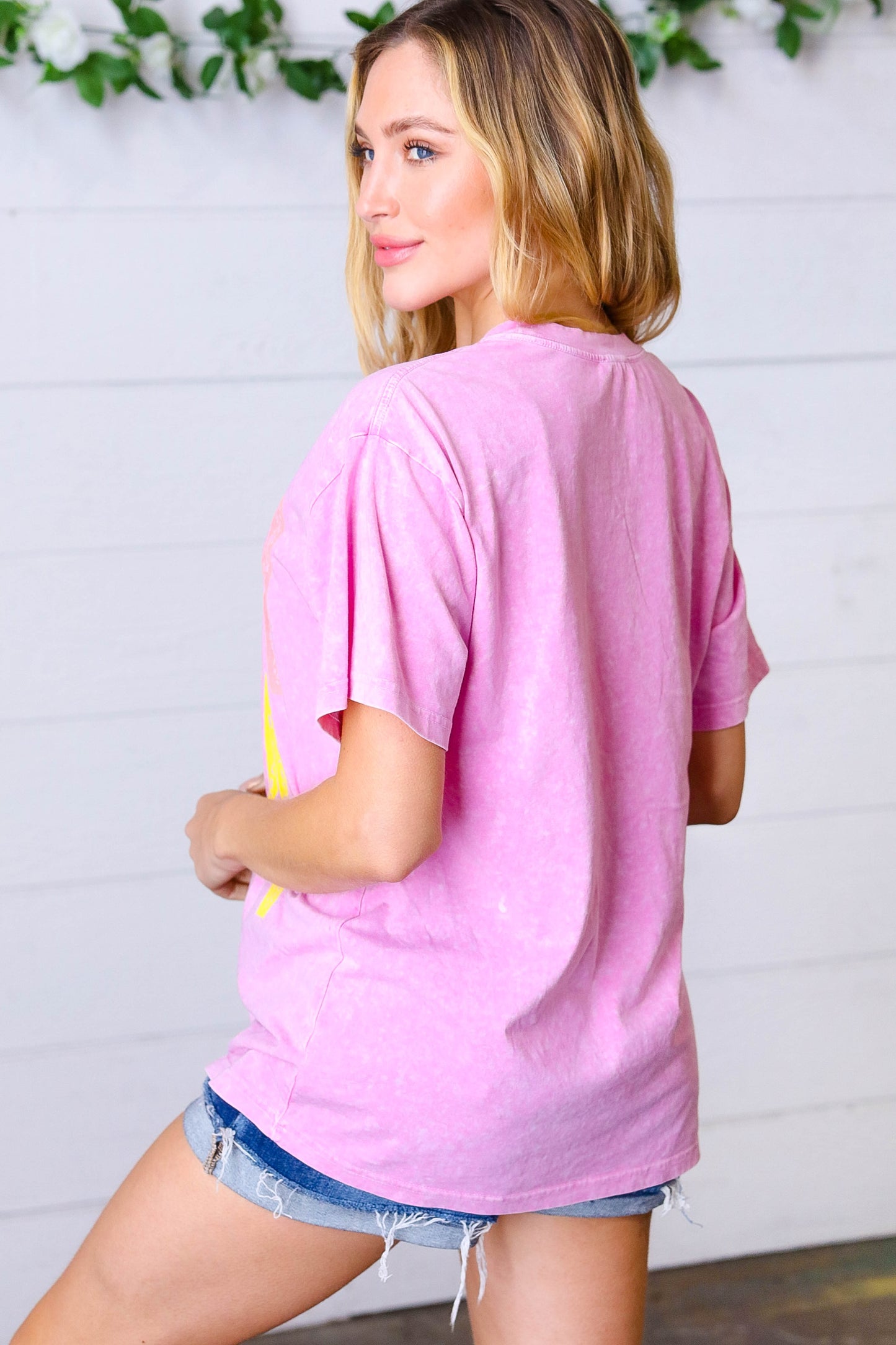Hot Pink 'AMERICA’ Graphic Tee