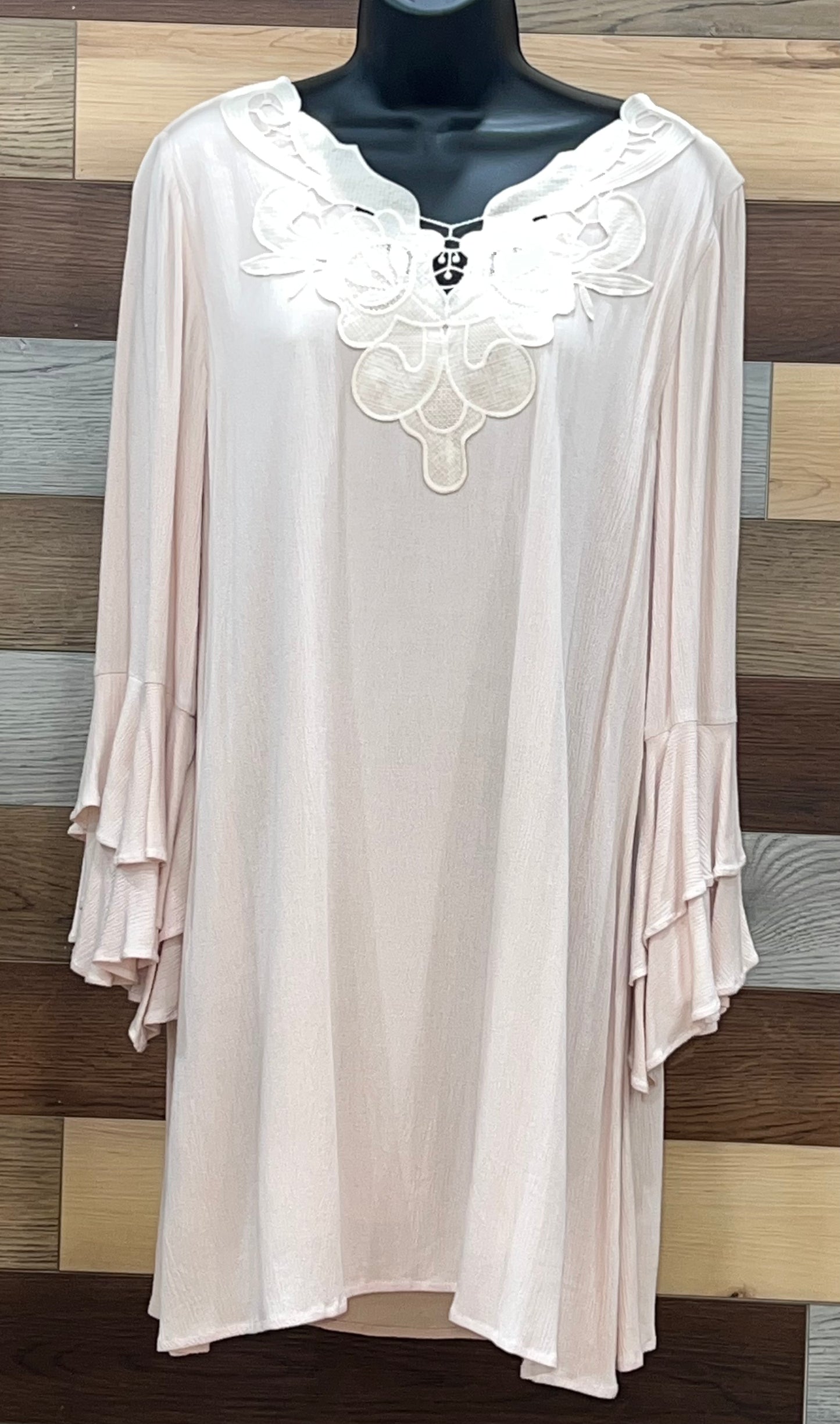 Jodifl Ruffle Sleeve Midi Dress