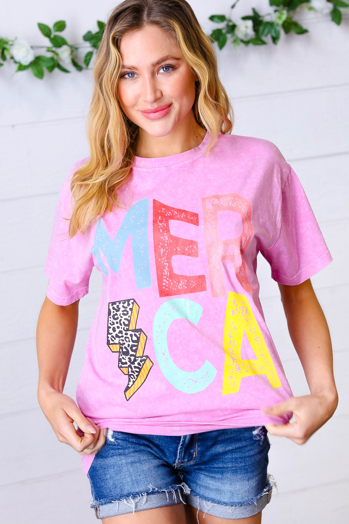 Hot Pink 'AMERICA’ Graphic Tee