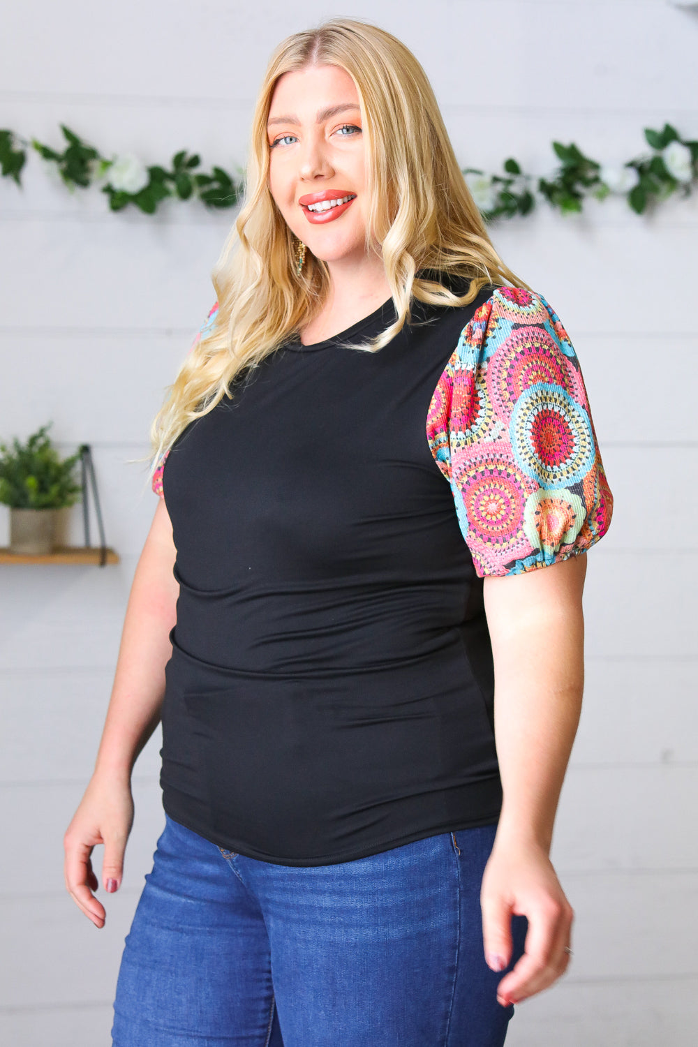 Black Kaleidoscope Print Thermal Puff Sleeve Top