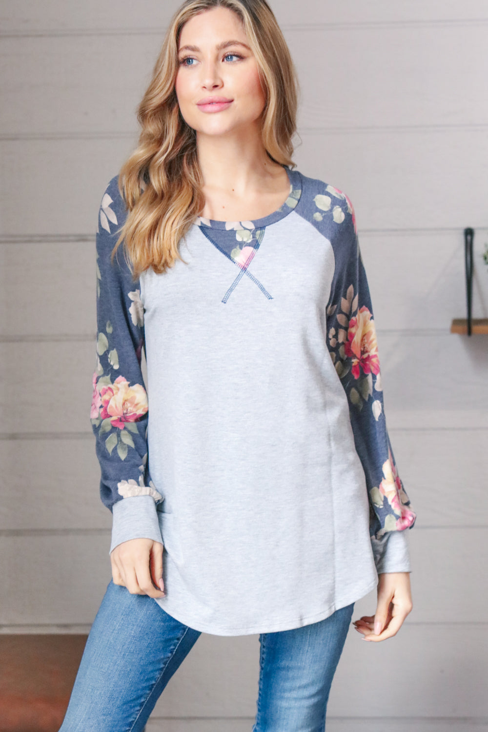 Heather Grey & Navy Floral Raglan Pullover Top