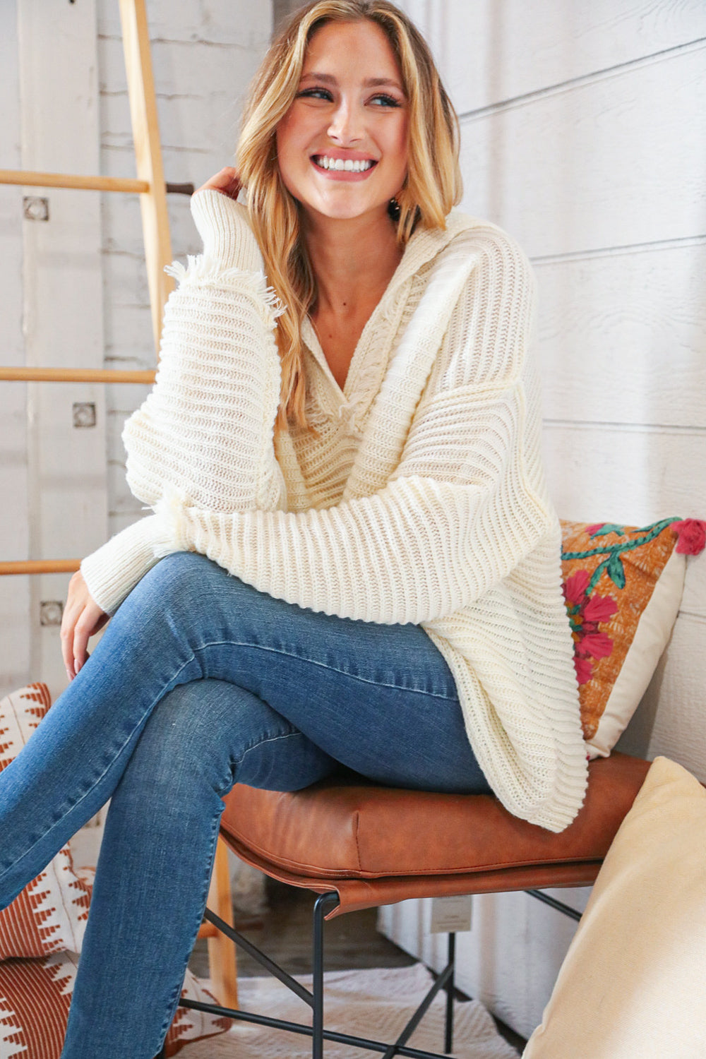 Winter White V Neck Oversize Collar Sweater Pullover