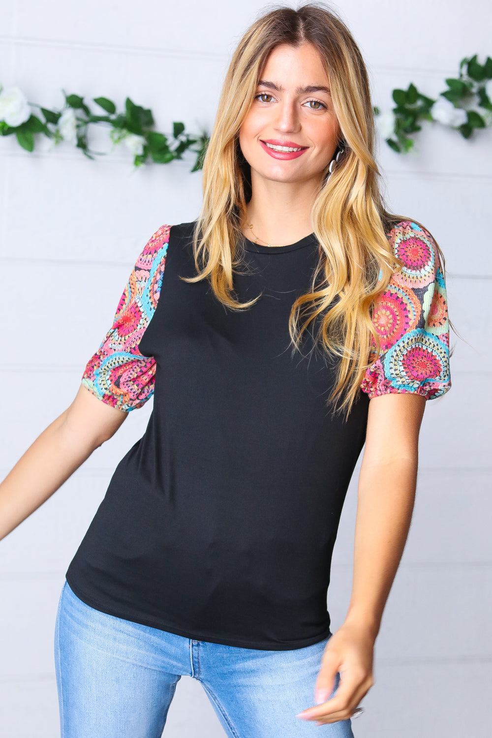 Black Kaleidoscope Print Thermal Puff Sleeve Top