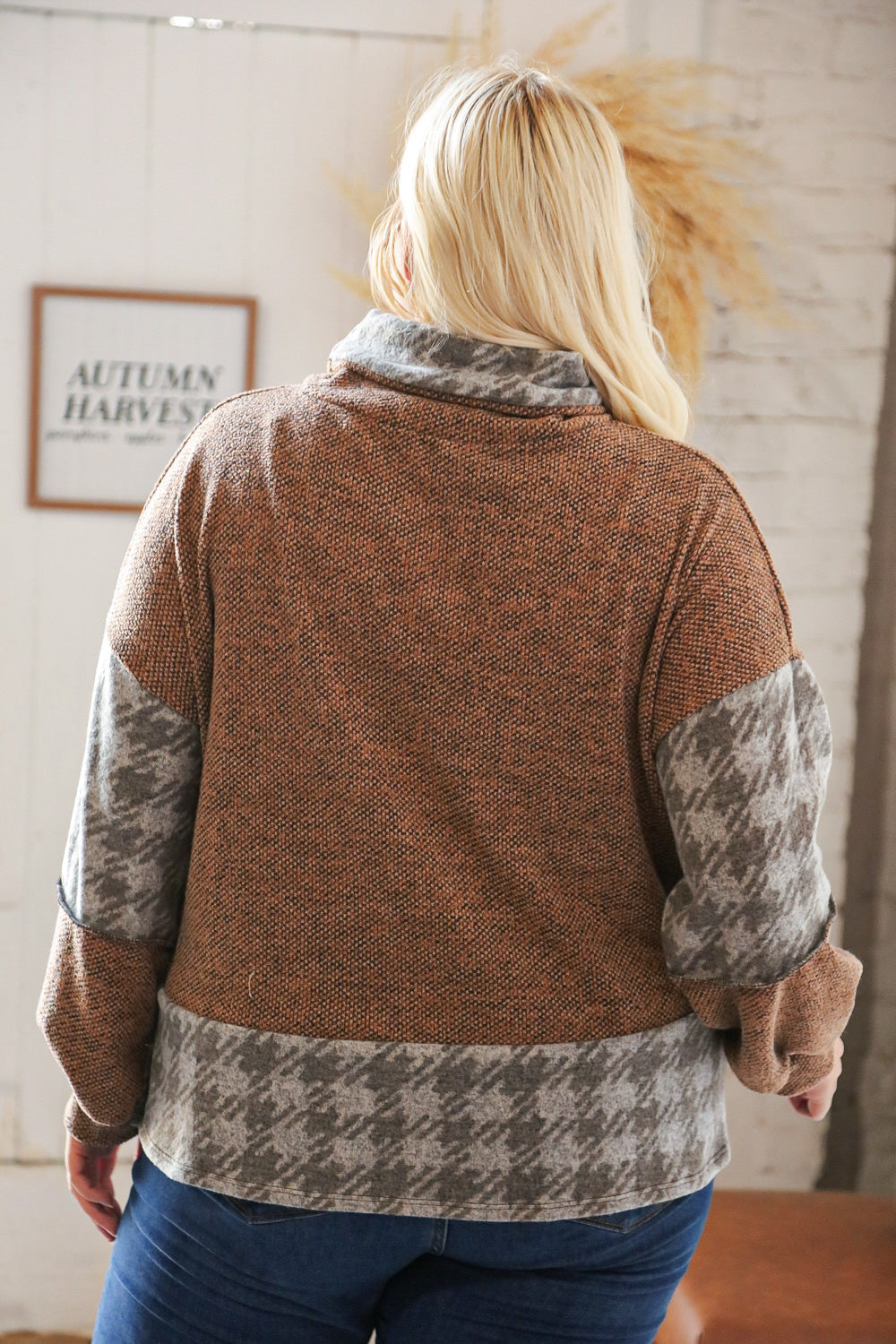 Taupe Two-Tone Bushed Hacci Houndstooth Turtle Neck
