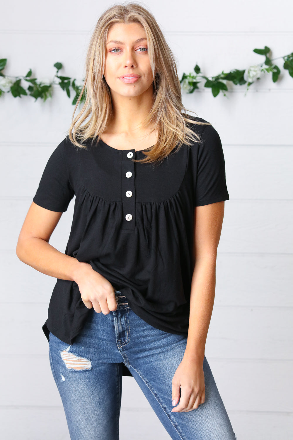 Black Dolphin Hem Shell Button Down Top