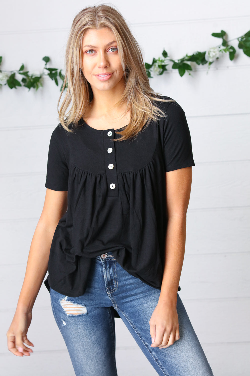 Black Dolphin Hem Shell Button Down Top