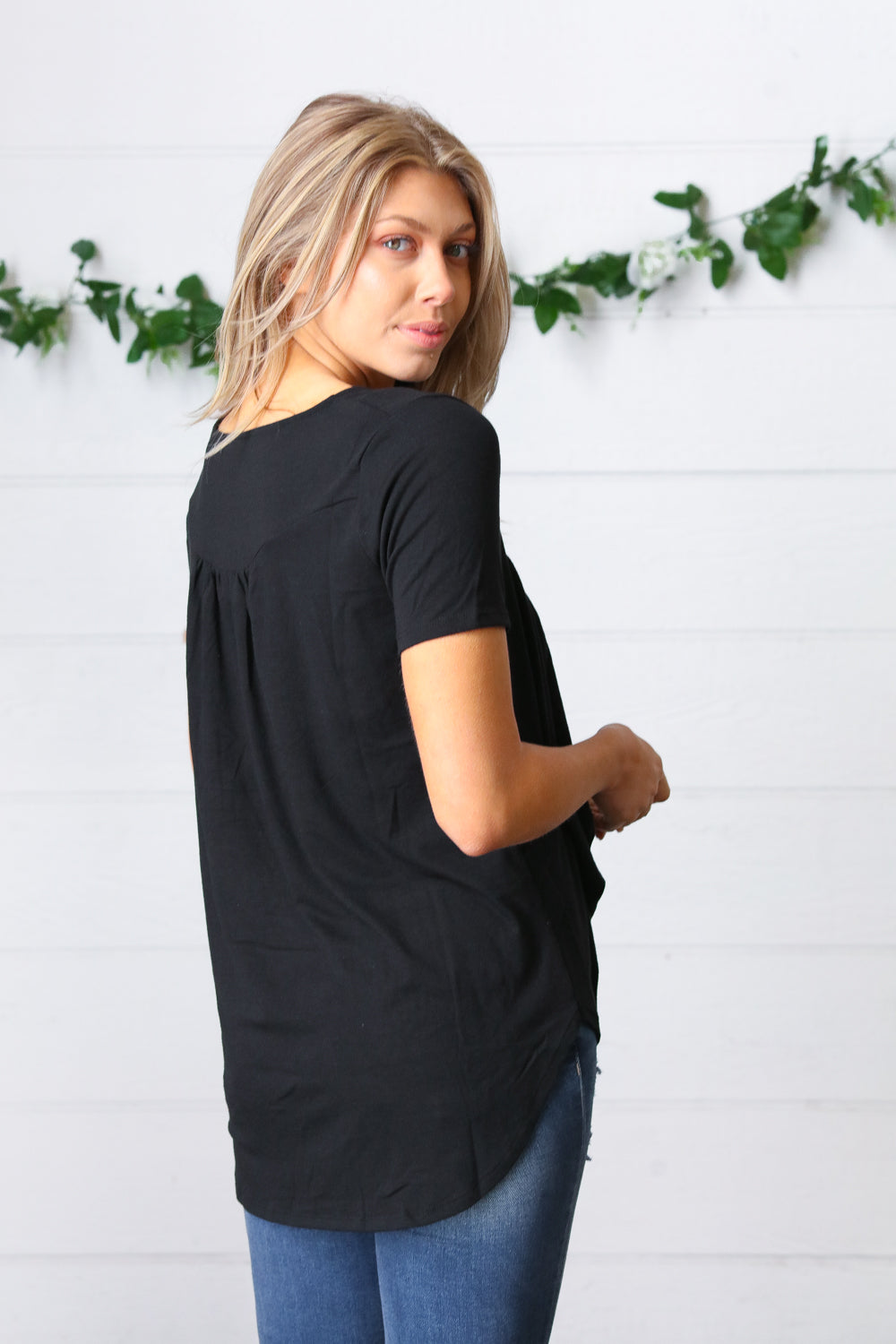 Black Dolphin Hem Shell Button Down Top