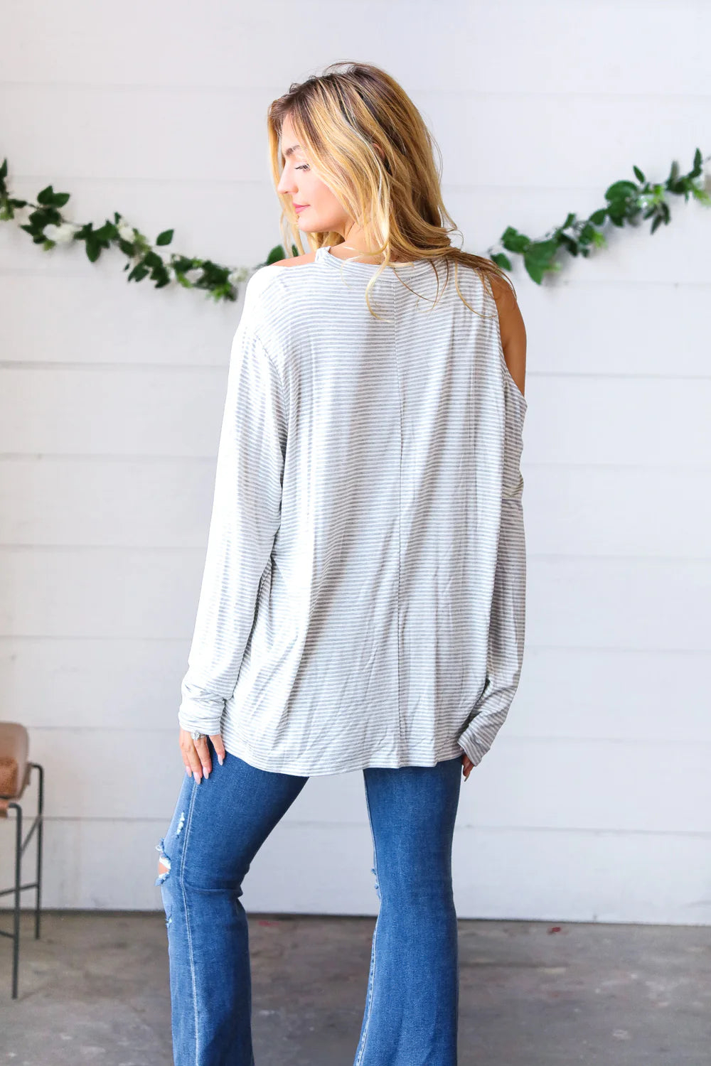 PLUS HEATHER GREY & IVORY STRIPE COLD SHOULDER CUT OUT TOP