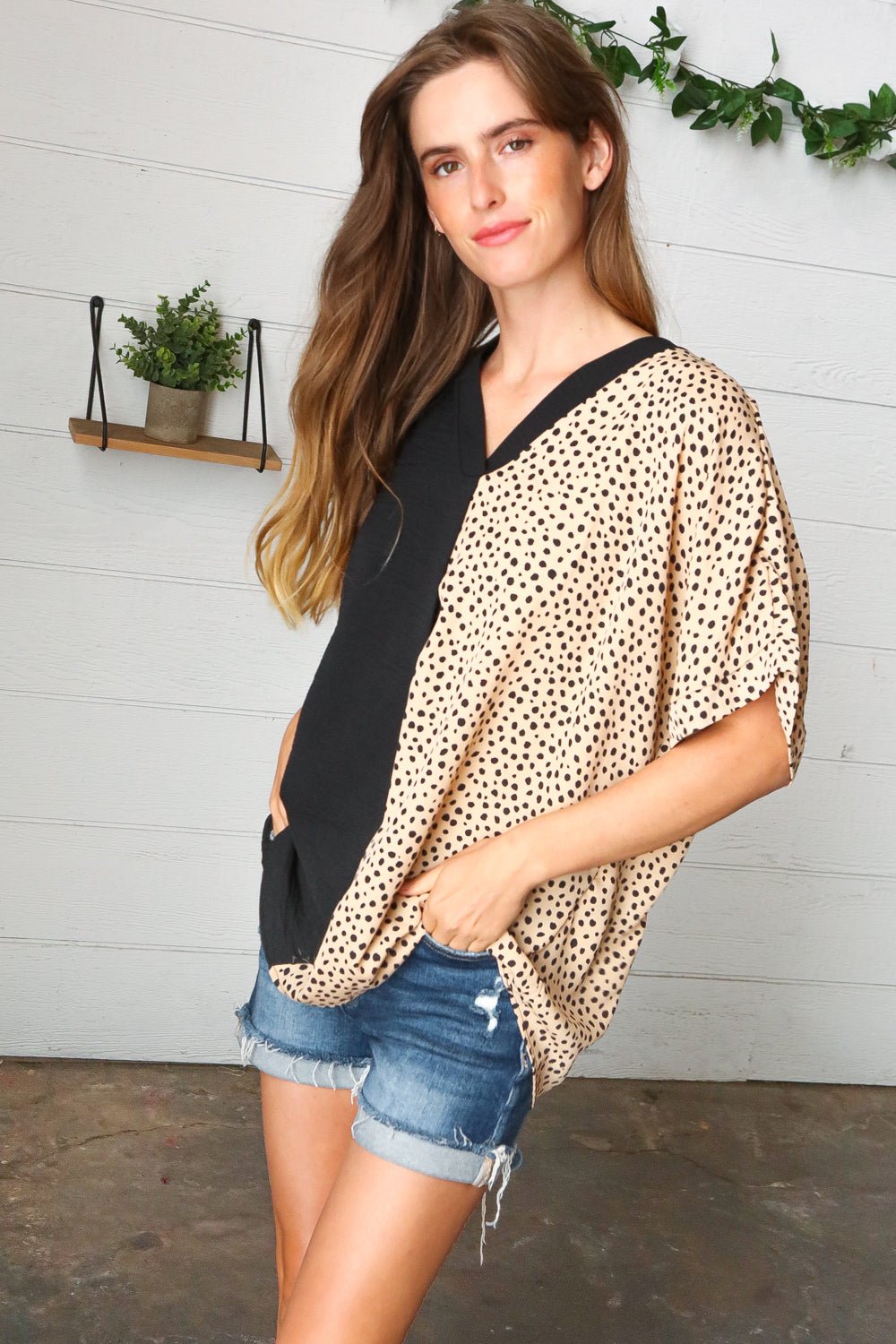 Black & Leopard Print Color Block V Neck Crepe Top