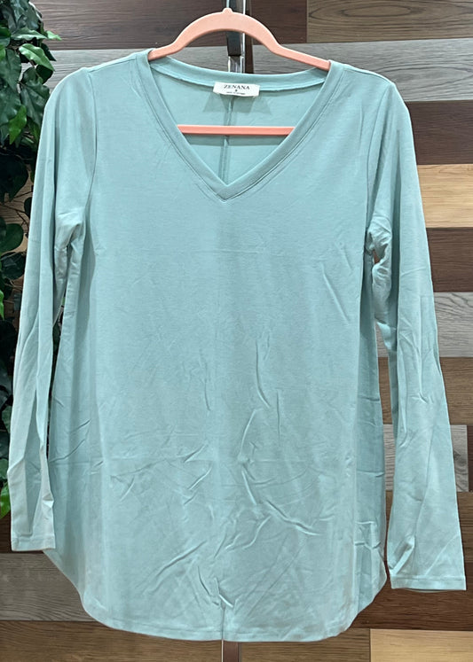 LONG SLEEVE V-NECK ROUND HEM TOP