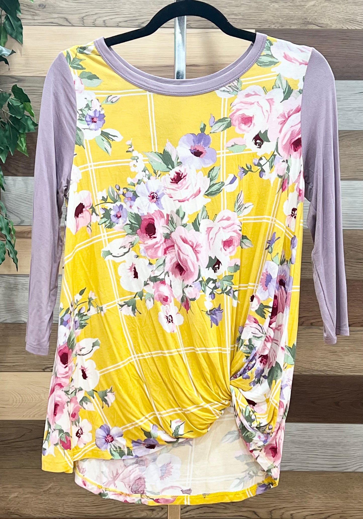 LILAC & YELLOW FLORAL DESIGN TWIST HEM BLOUSE