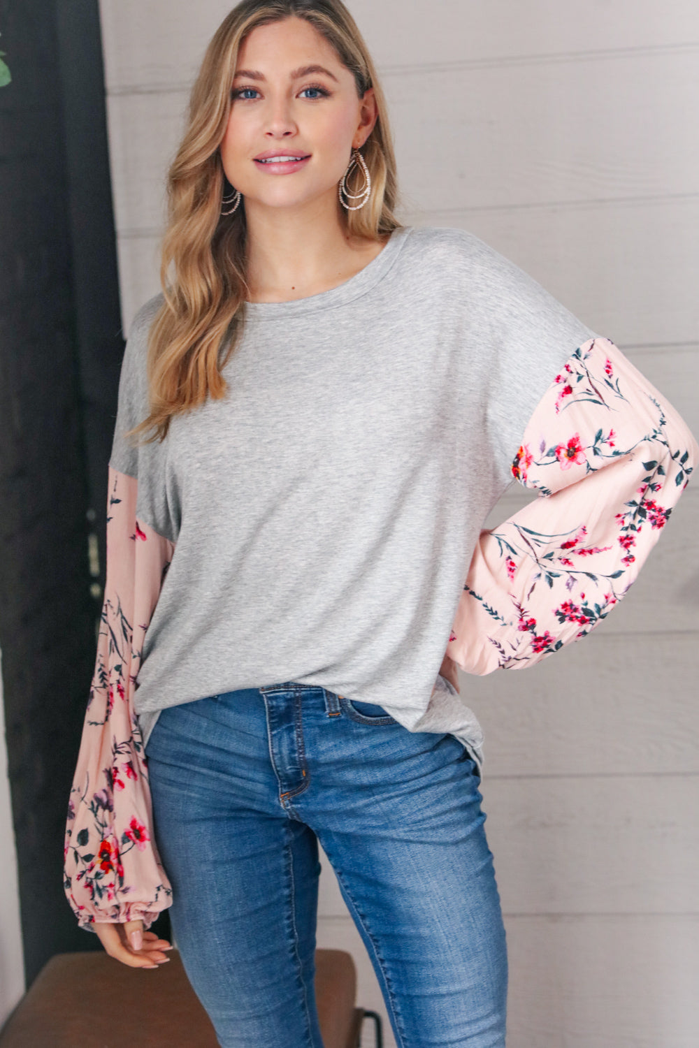 Grey Floral Crinkle Woven Bubble Sleeve Terry Top