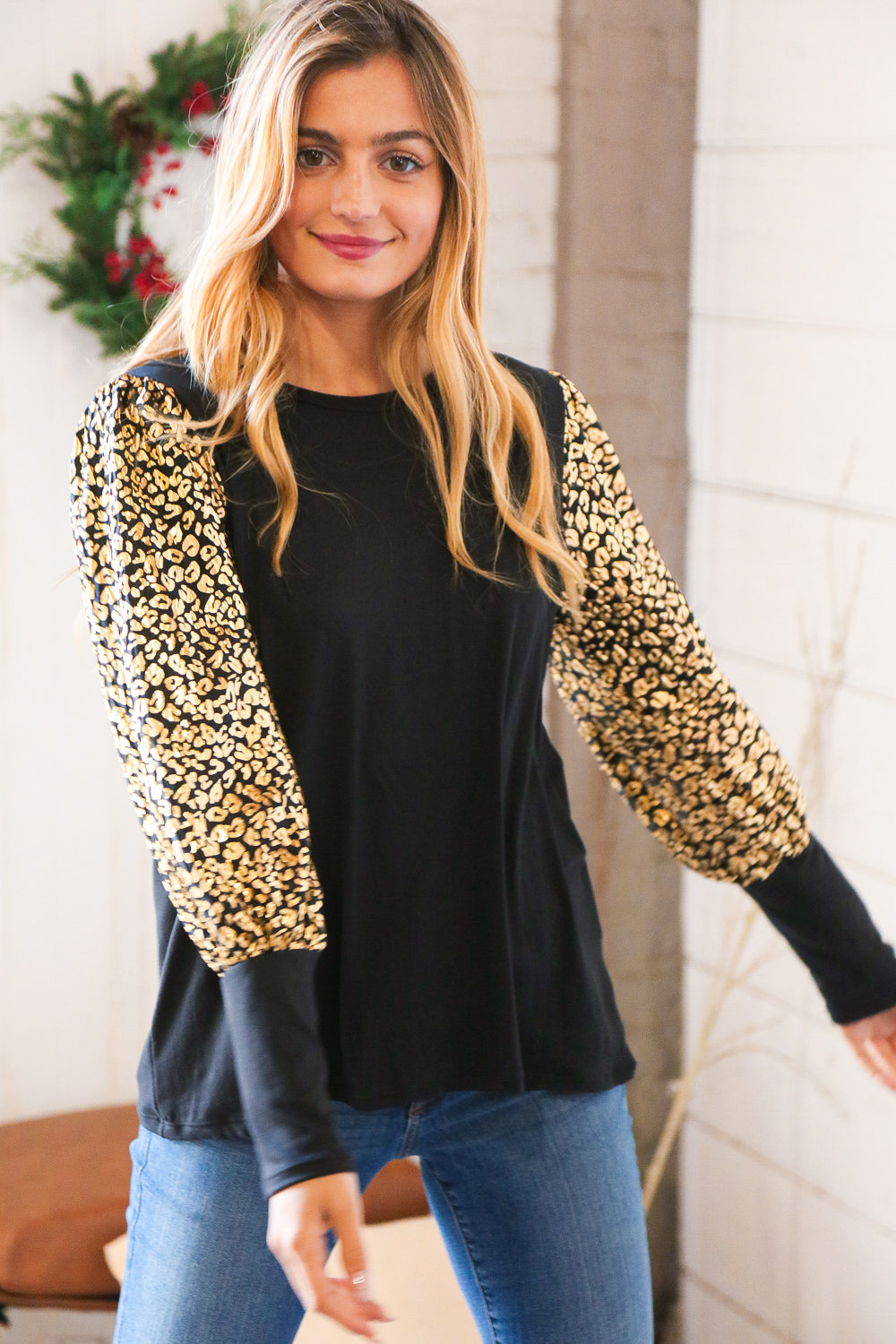 Holiday Leopard Foil Hacci Bubble Sleeve Top