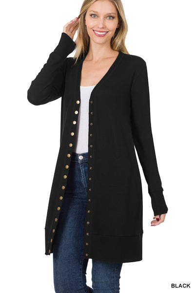 BLACK THIGH-LENGTH SNAP BUTTON CARDIGAN W/ RIBBED DETAIL