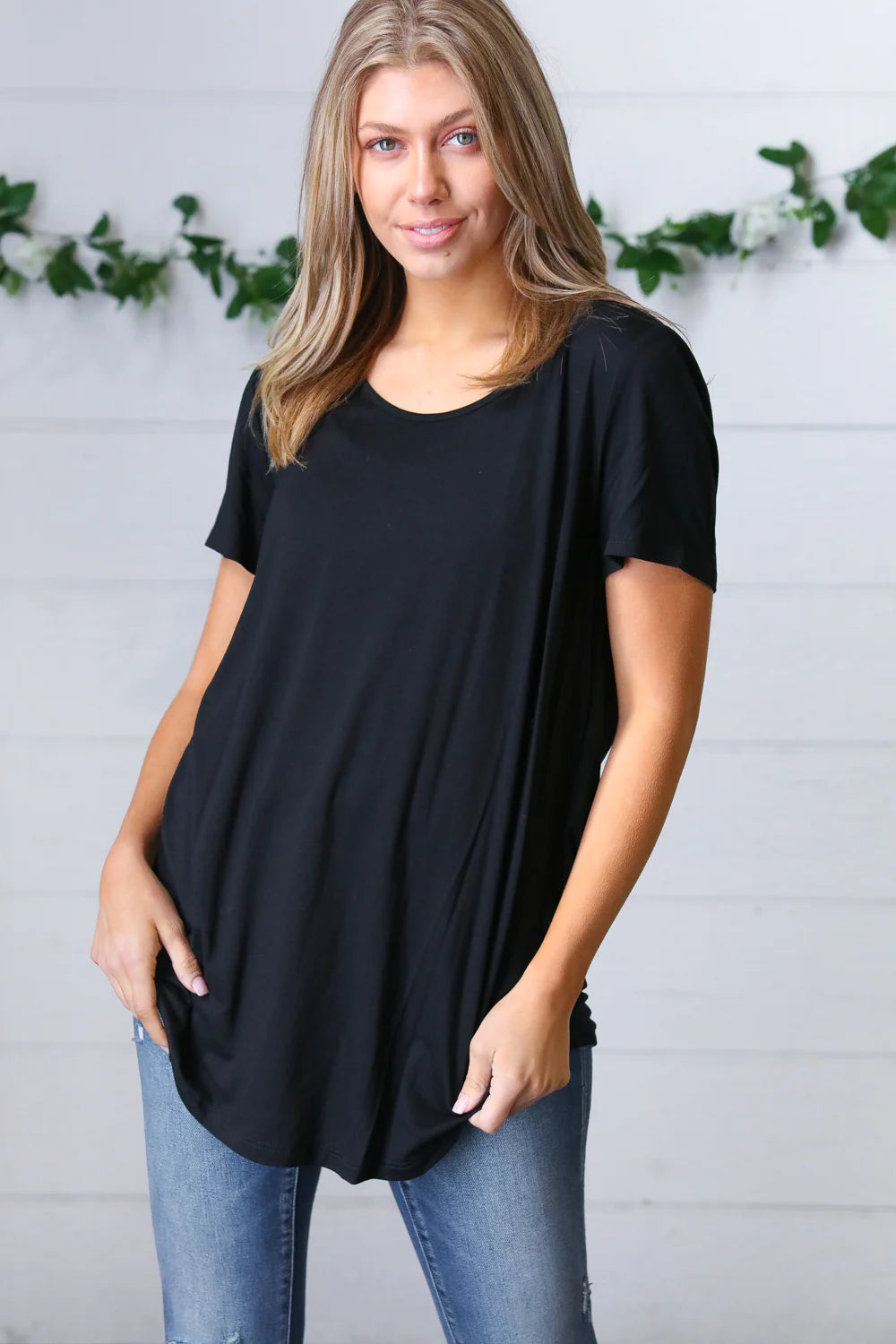 PLUS SOLID BLACK, BACK DESIGN TOP