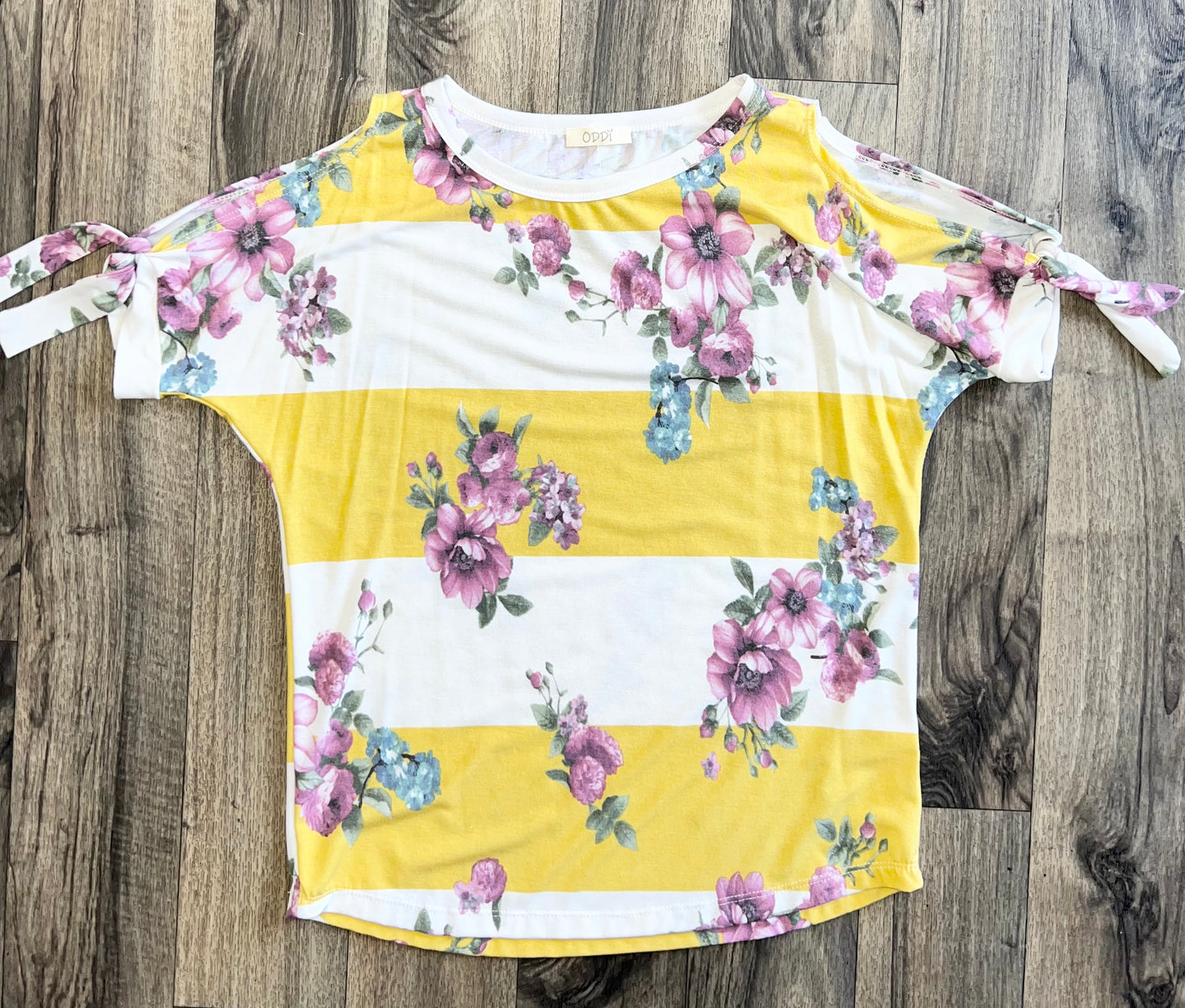 IVORY & YELLOW FLORAL COLD SHOULDER TIE SLEEVE TOP