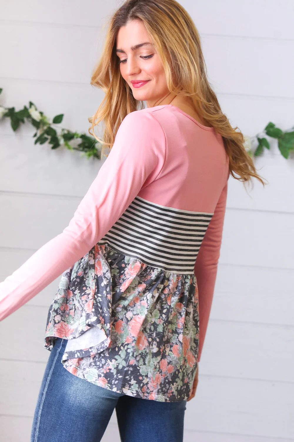 PINK STRIPE FLORAL PRINT COLOR BLOCK TOP