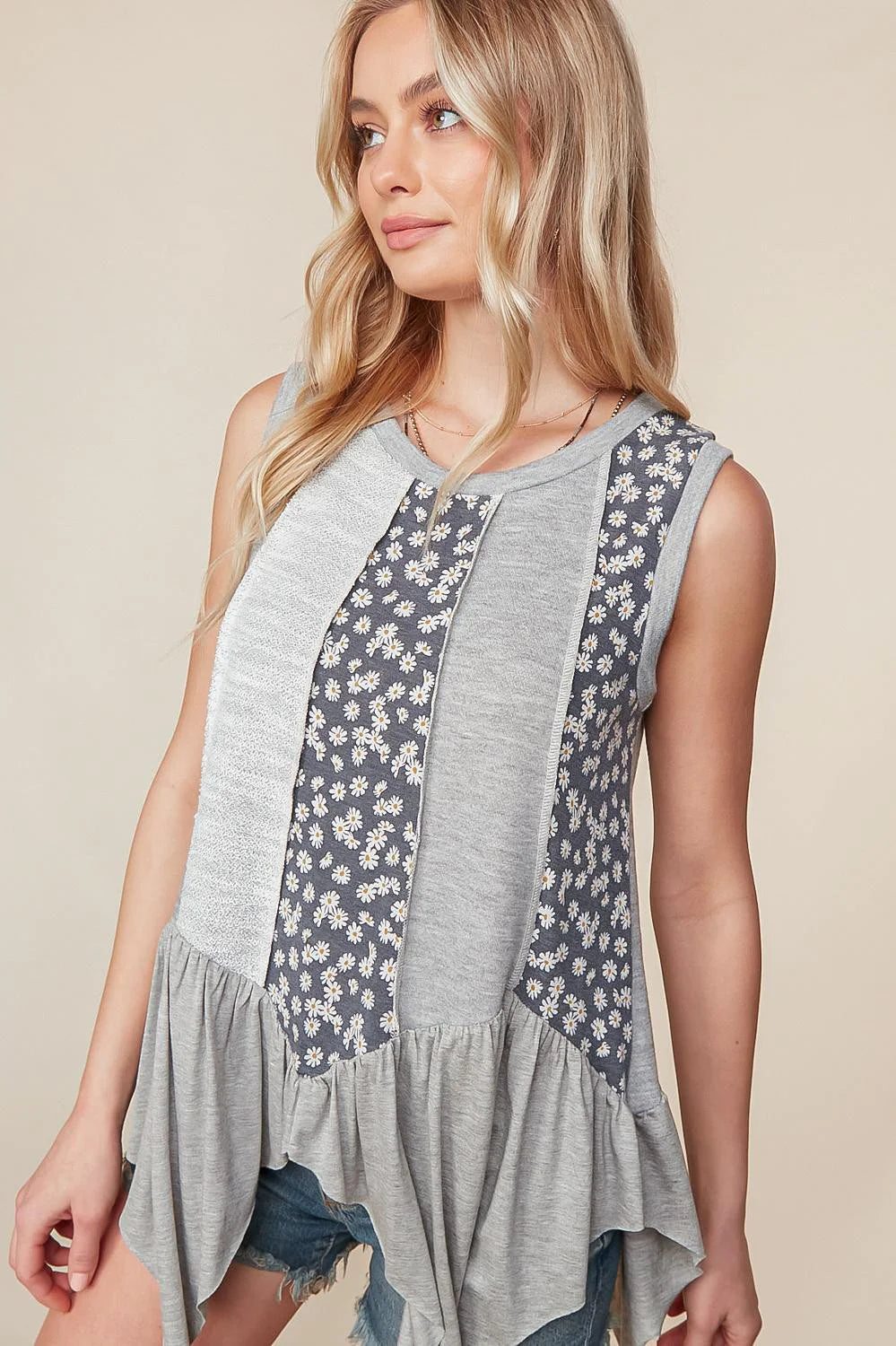 PLUS HEATHER GREY & CHARCOAL COTTON FLORAL COLOR BLOCK SLEEVELESS TOP